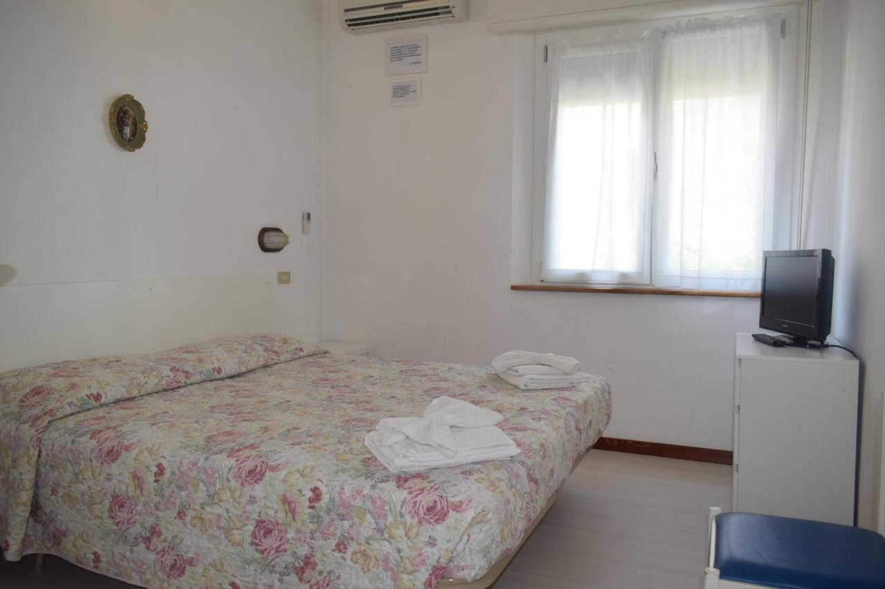 Villa Luana Cervia Esterno foto